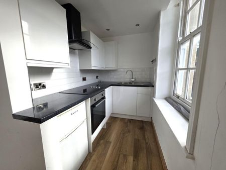 1 bedroom flat to rent - Photo 2