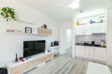 Carrer de Joan Gamper, Barcelona, Catalonia 08014 - Photo 5