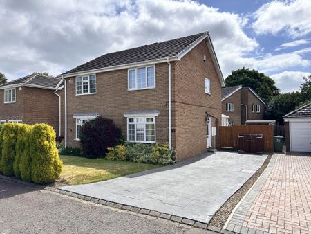Price £825 pcm - Available Now - Unfurnished - Photo 2