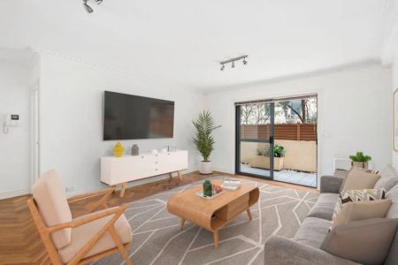 Unit 2/18 Cardigan Street, - Photo 4