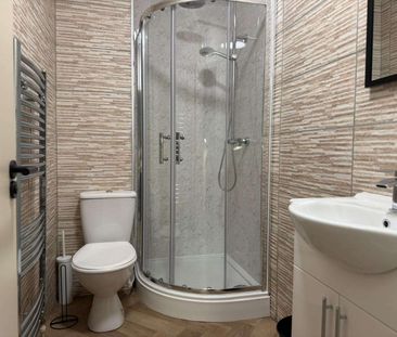 Church Street West Room 3 - Photo 1