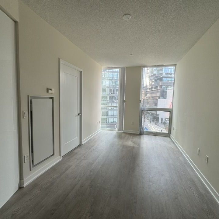 For Lease - 99 John Street Unit# 410, Toronto, Ontario - Photo 1