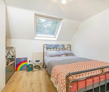 Victoria Place - Photo 1