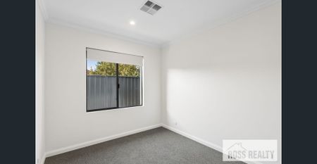BRAND NEW MODERN HOME WITH QUALITY FINISHES! - Photo 4