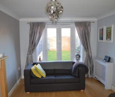 3 bedroom terraced house to rent - Photo 1
