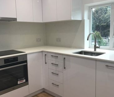 1 Bed Maisonette, Westhorne Avenue, SE9 - Photo 3