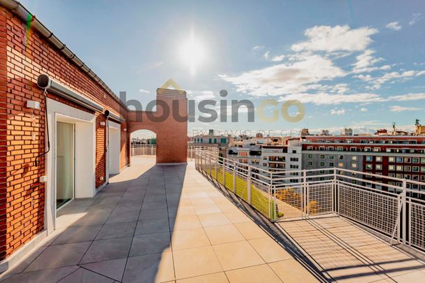 Penthouse for rent in Madrid (Distrito Salamanca) - Photo 1