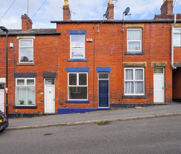 2 bedroom Terraced House to rent - Photo 3