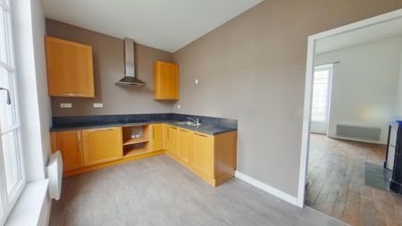 Location Appartement 3 pièces 77m² POITIERS 86000 - Photo 4