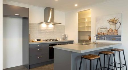 MORRINSVILLE - FOUR BEDROOMS - Photo 3