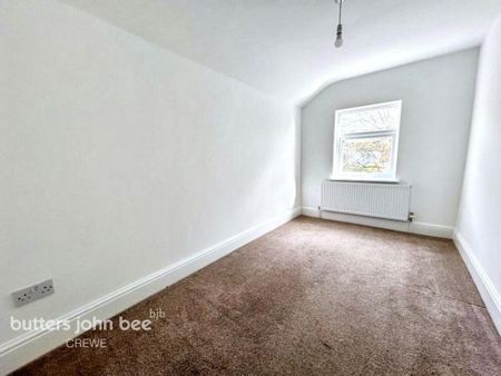 3 bedroom terraced house to rent - Photo 4