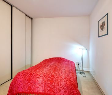 Ground-floor apartment with garden & terrace - Photo 6