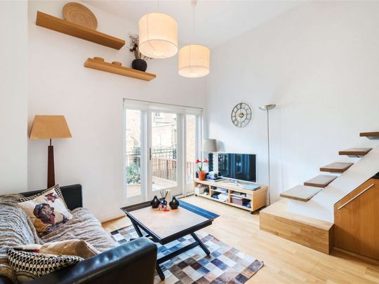 Chase Court, 28-29 Beaufort Gardens, Knightsbridge, London, SW3 1QQ - Photo 1