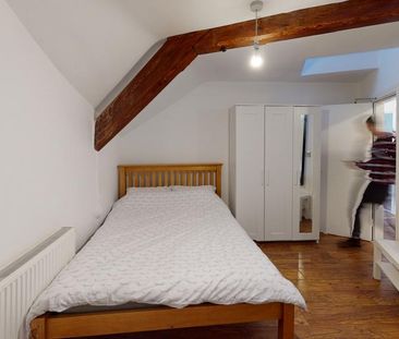 4 bedroom terraced house to rent - Photo 5