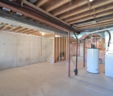 For Lease - 1192 Mary-Lou Street, Innisfil, Ontario - Photo 6