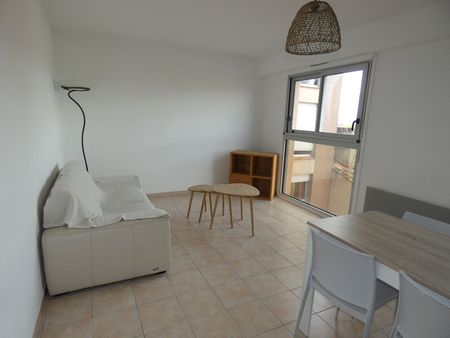 Location appartement 2 pièces, 39.00m², Carcassonne - Photo 2