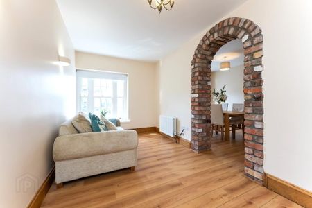 20b Main Street, Hillsborough, BT26 6AE - Photo 2