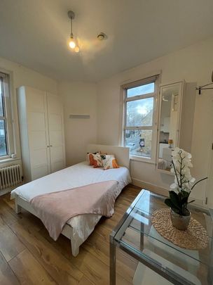 Studio Flat, Hammersmith And Fulham, W6 - Photo 1