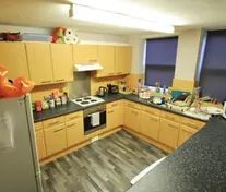 5 Bed - 20 Grimthorpe Street, Headingley, Leeds - LS6 3JU - Student - Photo 1