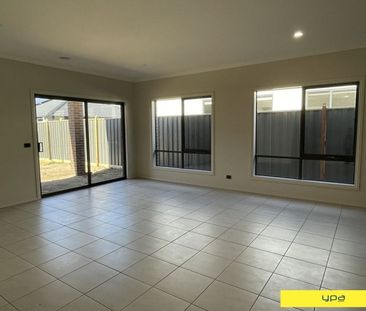 Brand New 4-Bedroom Family Gem in Clyde- One Bells Estate - Photo 5
