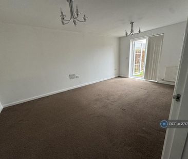 3 bedroom terraced house to rent - Photo 3