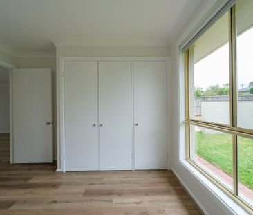 Private 3 bedroom home - Photo 2