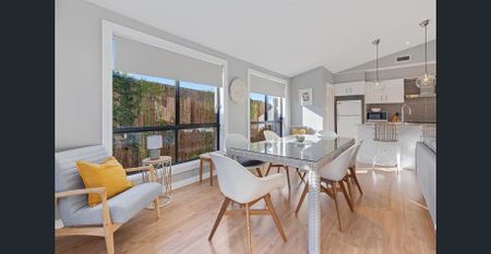 Welcome home to coastal living! - Photo 2