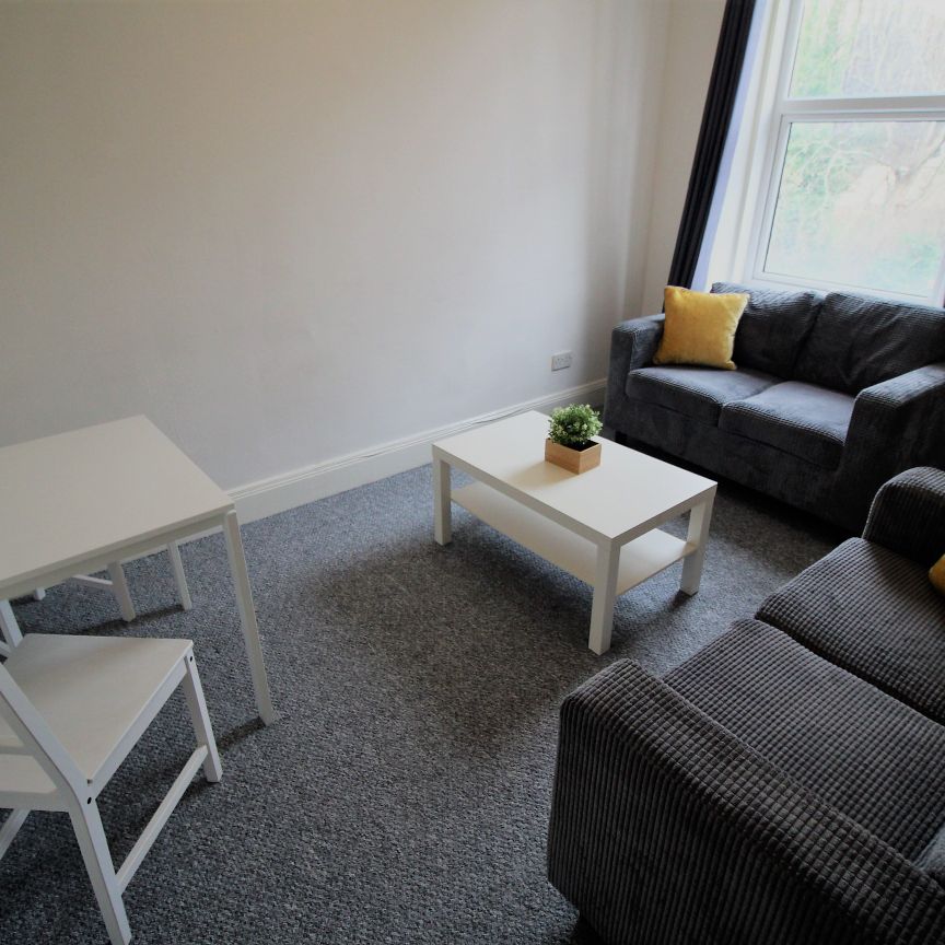 Flat 5, 158 Woodsley Road, LS2 9LZ, Leeds - Photo 1