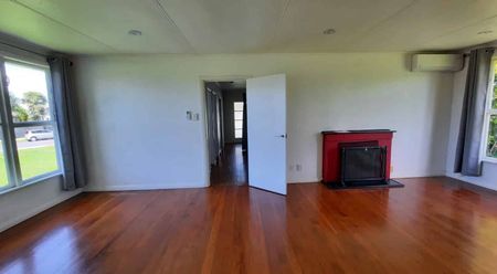 Family Home with Huge Yard & Convenient Location - Photo 3