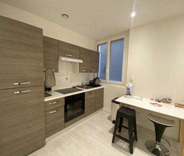 Location Appartement 1 pièce 22m² VALENCE 26000 - Photo 2