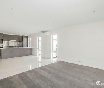 Beautiful Home in The Heights! - Photo 6