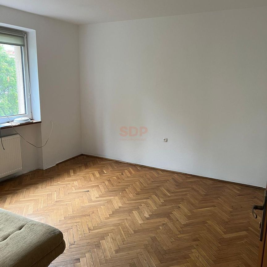 Dom dla pracowników | Muchobór | 10 pokoi - Фото 1