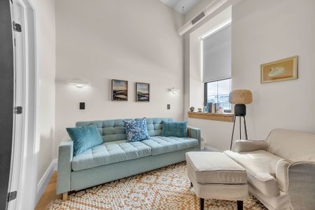 For Lease - 38 Front Street Unit# Unit # 2, Quinte West, Ontario - Photo 3