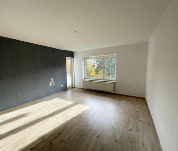 Helle 3-Zimmer-Wohnung mit tollem Ausblick vom Balkon in Menden - Photo 1