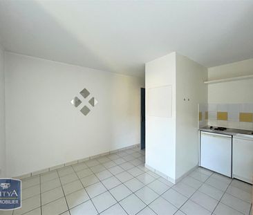 Location Appartement 2 pièces 39m² CAHORS 46000 - Photo 6