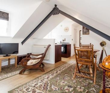 Studio to rent - Photo 6
