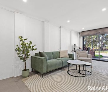 Family Comfort in a Prime Roxburgh Park Location - Photo 1