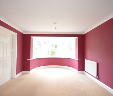 4 bedroom detached house to rent - Photo 4
