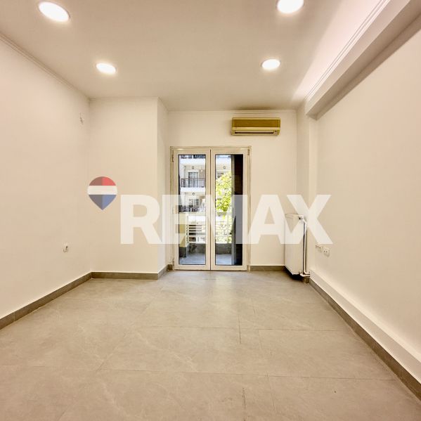 Πλήρως ανακαινισμένο διαμέρισμα δίπλα στα πανεπιστήμια. - Photo 1