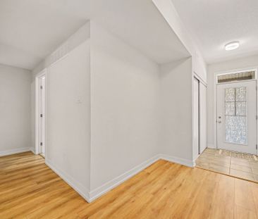 For Lease - 214 Anyolite Private, Barrhaven, Ontario - Photo 6