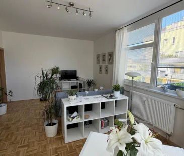 Pronájem, P-5, Hlubočepy, 2+KK/B, 45 m - Photo 1