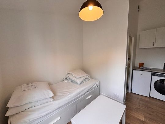 Location Appartement 1 pièce 15m² LES SABLES D’OLONNE 85340 - Photo 1