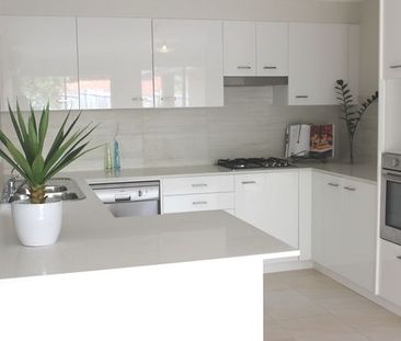 Tastefully Appointed Large Townhouse - Photo 1