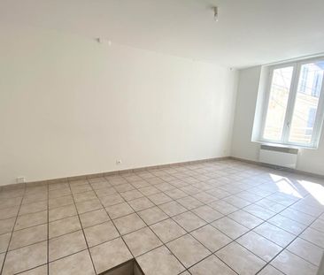 Location Appartement 2 pièces 42m² - Photo 3