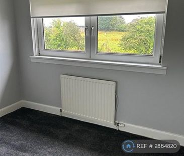 2 bedroom end of terrace house to rent - Photo 3