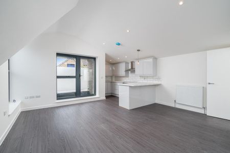 Studio to rent - Photo 2