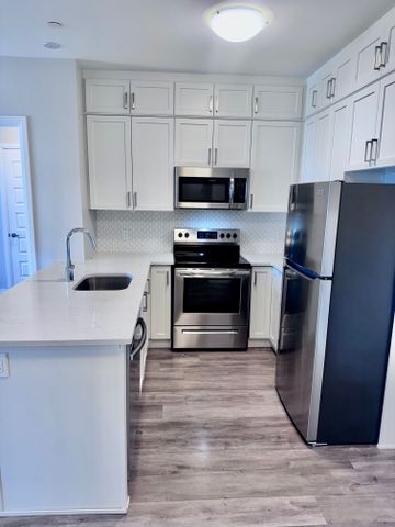 For Lease - 95 Dundas Street Unit# 511, Oakville, Ontario - Photo 5