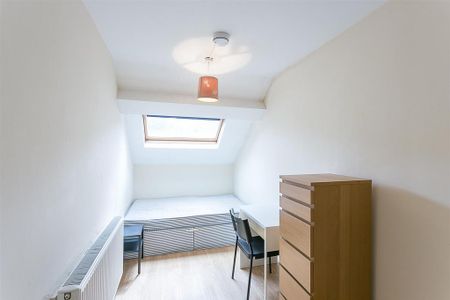 5 bedroom maisonette to rent - Photo 3