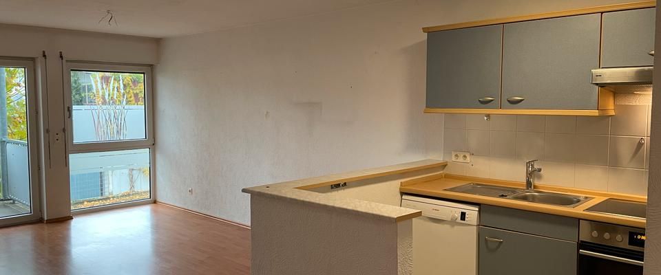 Schöne ruhige und helle 2 Zimmer-Wohnung mit Balkon - Foto 1