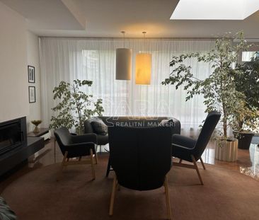 Pronájem bytu 1+kk 22 m2 - Photo 1